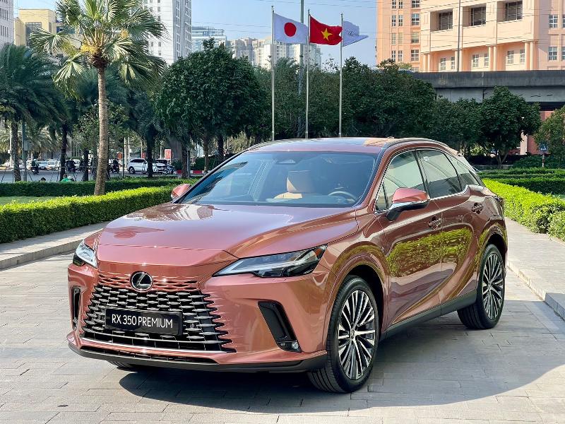 Hình ảnh Xe Sonic Phiên Bản Tiêu Chuẩn