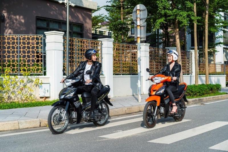 Mẹo tiết kiệm xăng khi đi xe máy