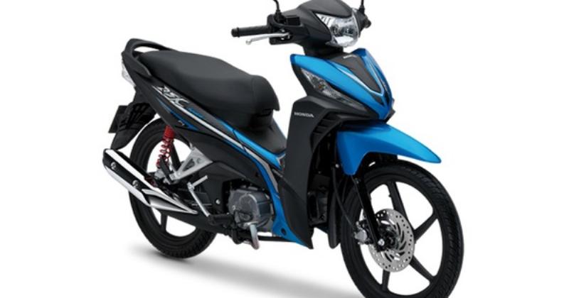 Tổng quan thiết kế ngoại hình của xe máy Honda Wave RSX 110 đời đầu, nổi bật với đèn pha đôi và yếm xe thể thao.