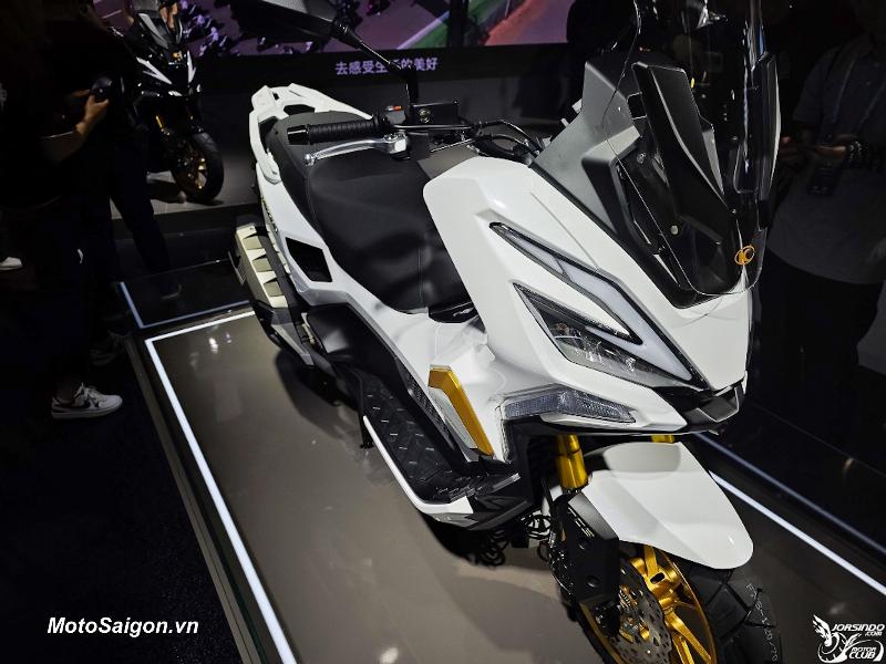 Honda ADV 2024 So Sánh Đối Thủ