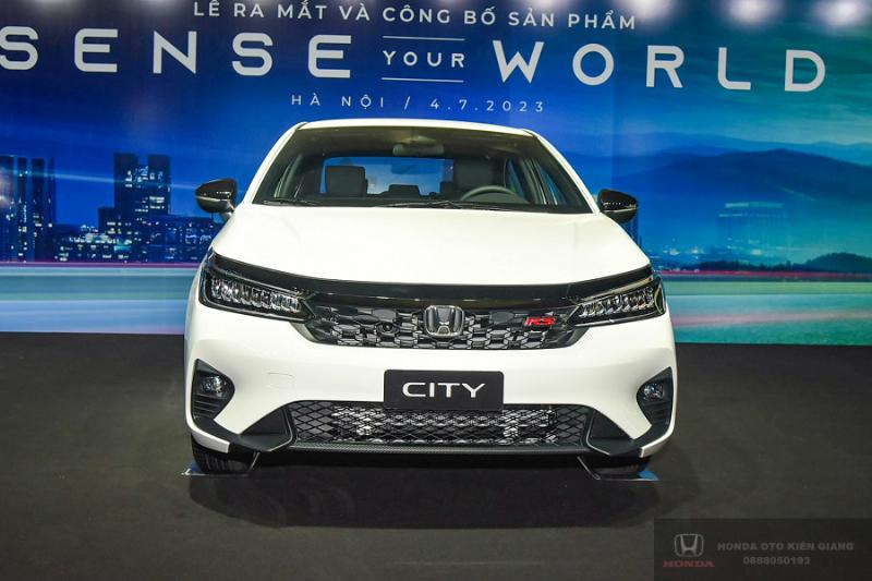 Hinh anh mot chuyen gia xe nhan xet ve cac mau xe moto Honda