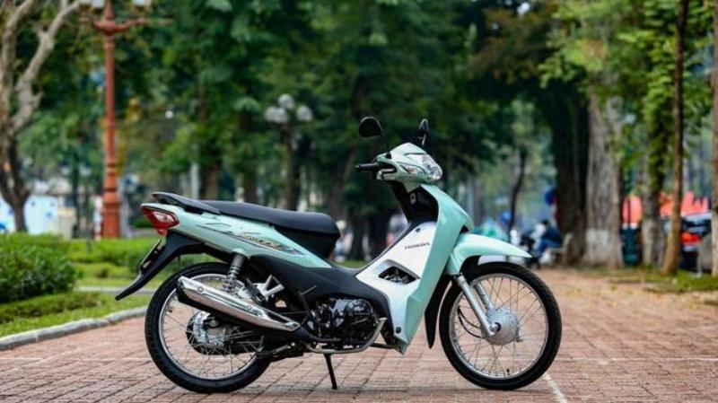 Hinh anh chiec Honda Wave S 110 doi cu van dang chay tot tren duong pho Viet Nam