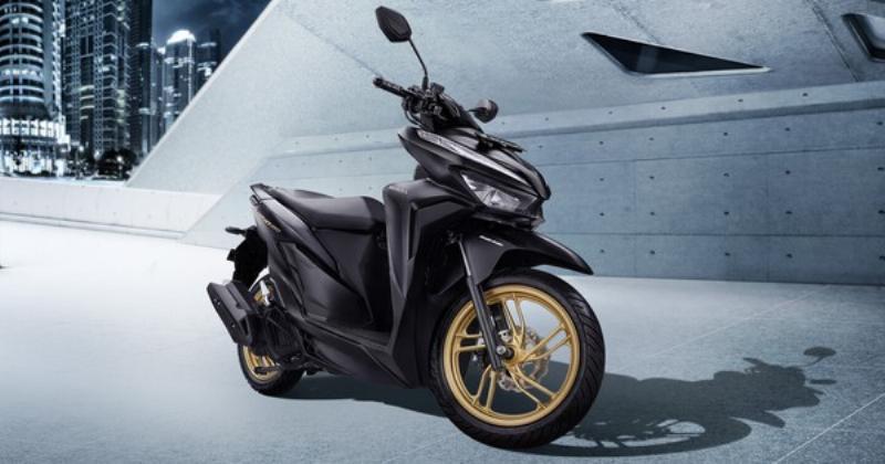Cận cảnh khối động cơ eSP 125cc của chiếc Vario 125 New CBS, thể hiện công nghệ hiện đại và thiết kế gọn gàng.