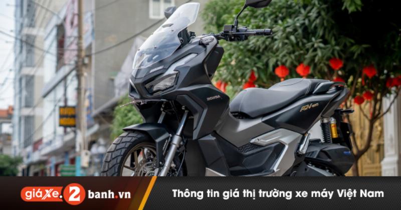 Giá thực tế của Honda ADV 160 nhập khẩu tại Việt Nam, bao gồm các phiên bản và chi phí.